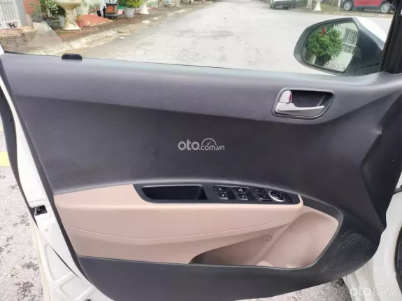 Hyundai Grand i10 1.0 AT 2015 - Xe nhập, xe đẹp