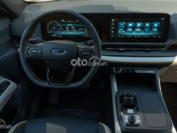 Ford Territory 2024 - Giảm 50% thuế trước bạ + Tặng phụ kiện Bảo hiểm chính hãng