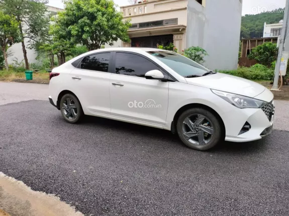 Hyundai Accent 1.4 AT Đặc biệt 2022 - Xe đẹp không lỗi