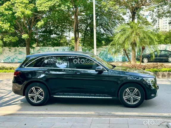 Mercedes-Benz GLC 200 2019 - Hỗ trợ trả góp, xe đẹp chủ đi giữ gìn, giá tốt