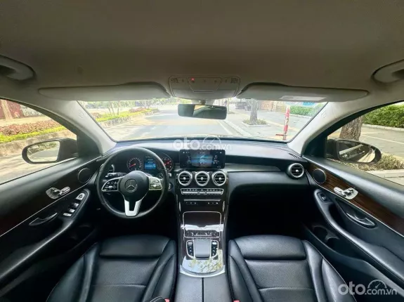 Mercedes-Benz GLC 200 2019 - Hỗ trợ trả góp, xe đẹp chủ đi giữ gìn, giá tốt