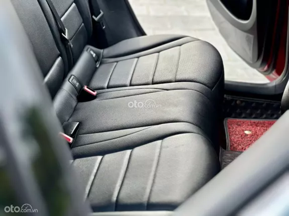 Mercedes-Benz GLC 200 V1 2022 - Một chủ từ mới full lịch sử hãng còn bảo hành đến 2025