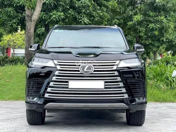 Lexus LX 600 VIP 2024 - 4 chỗ màu Đen nội thất nâu siêu lướt 5.800 km