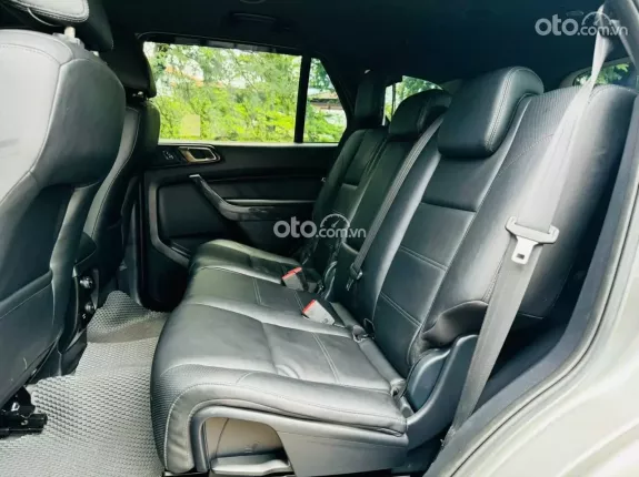 Ford Everest Titanium 2.0 AT 4x2 2018 - FORD EVEREST 2018 TITANIUM 1 CHỦ_Bao test Hãng