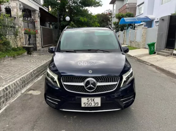 Mercedes-Benz V250 AMG 2022 - Tiết kiệm gần 2 tỉ