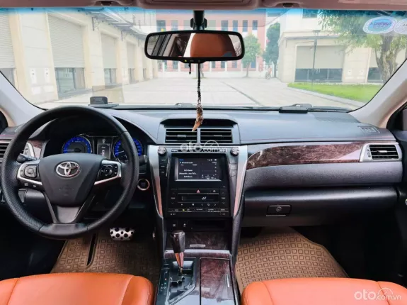 Toyota Camry 2.5Q 2015 - 595 triệu