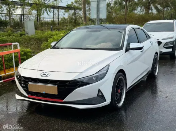 Hyundai Elantra 2022 - Hỗ trợ bank 50% - 70% giá trị xe