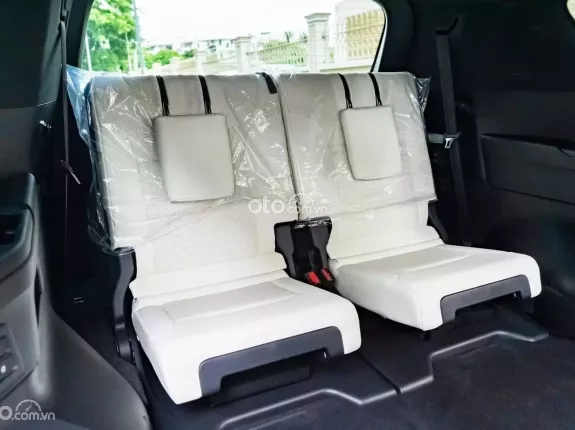 Lexus LX 600 Urban 2023 - Đen nội thất kem lướt 12.000km