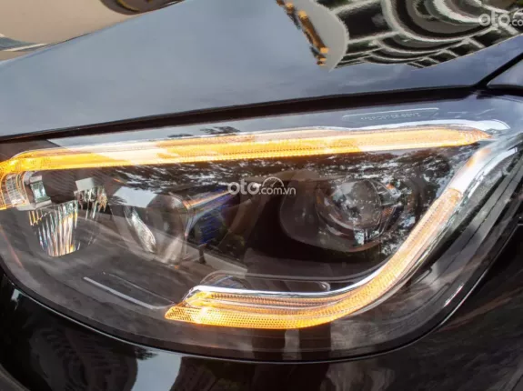 Mercedes-Benz GLC 300 2022 - Siêu lướt, chủ đi cực ít, chất xe còn như new