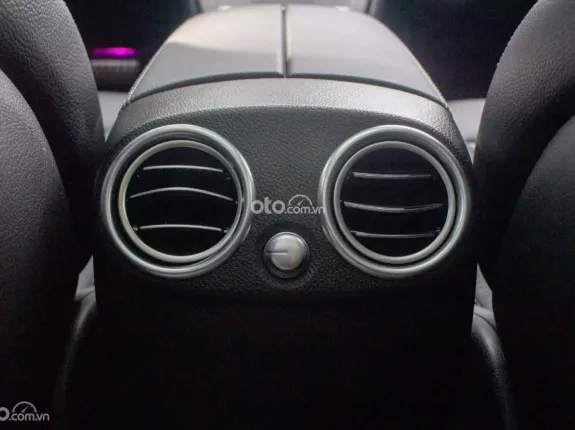 Mercedes-Benz GLC 300 2022 - Siêu lướt, chủ đi cực ít, chất xe còn như new