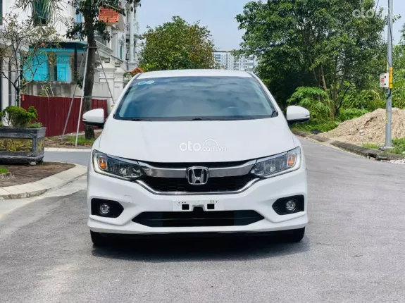 Honda City 1.5 TOP CVT 2017 - Màu trắng sơn còn đẹp, nội thất còn đẹp