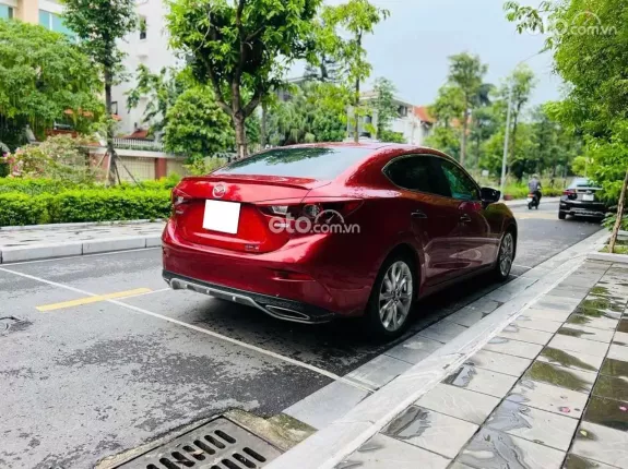 Mazda 3 2.0L Sedan 2015 - Giá 380tr