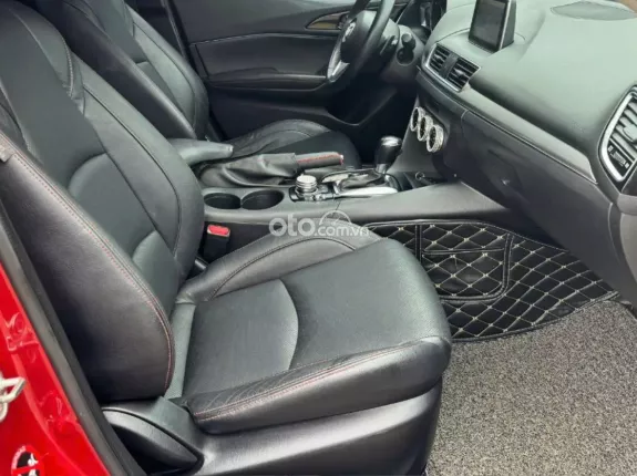 Mazda 3 2.0L Sedan 2015 - Giá 380tr