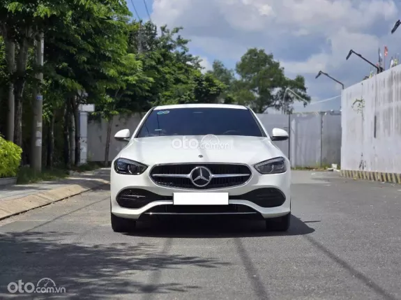 Mercedes-Benz C200 Avantgarde Plus 2022 - Trắng Nâu