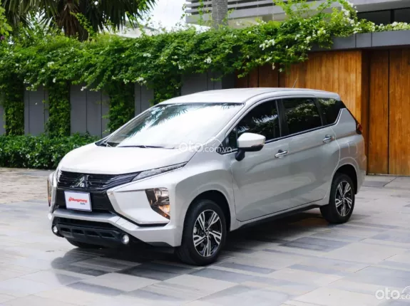 Mitsubishi Xpander 1.5 MT 2021 - ️Màu BẠC - Nội thất ĐEN