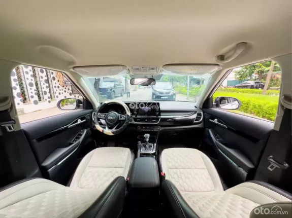 Kia Seltos 1.4T Luxury 2022 - Giá 638tr