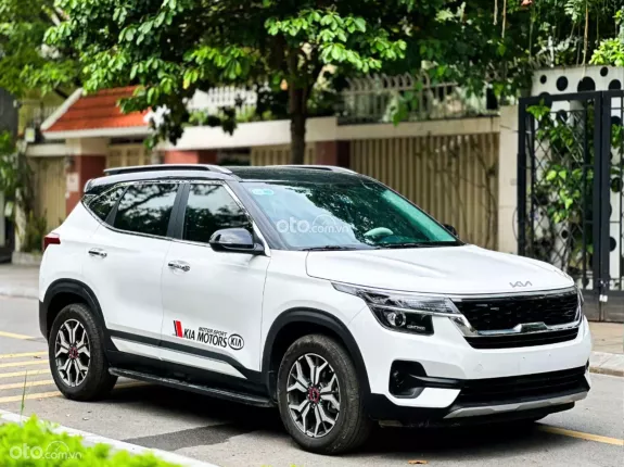Kia Seltos 1.4T Luxury 2022 - Giá 638tr