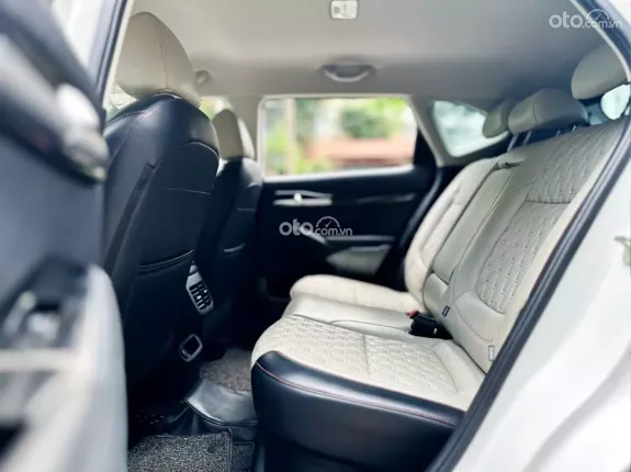 Kia Seltos 1.4T Luxury 2022 - Giá 638tr