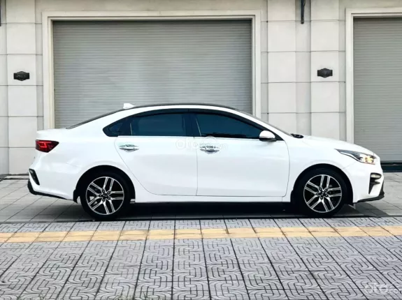 Kia Cerato 1.6 AT Deluxe 2018 - Odo 7v2 km