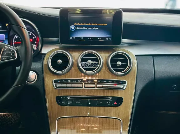 Mercedes-Benz C250 Exclusive 2015 - Chạy hơn 5v miles full lịch sử hãng