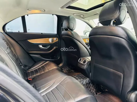 Mercedes-Benz C250 Exclusive 2015 - Chạy hơn 5v miles full lịch sử hãng