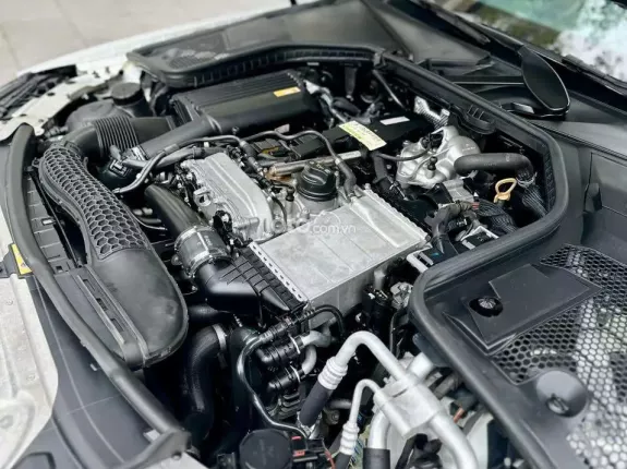 Mercedes-Benz C200 2018 - Xe đẹp siêu lướt, giá tốt giao ngay