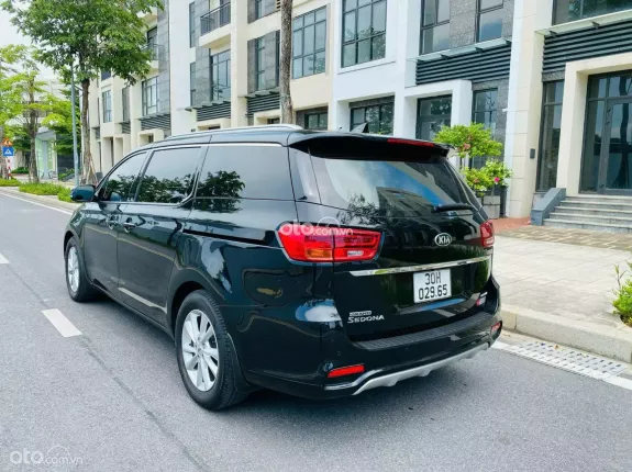 Kia Sedona 3.3 GAT 2021 - Hỗ trợ trả góp 70%, xe đẹp chủ đi giữ gìn, giá tốt