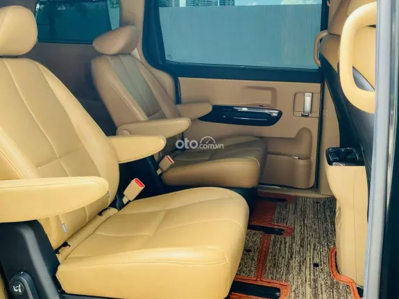Kia Sedona 3.3 GAT 2021 - Hỗ trợ trả góp 70%, xe đẹp chủ đi giữ gìn, giá tốt