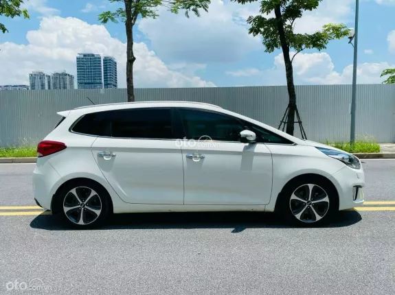 Kia Rondo 2.0 GATH 2015 - Hàng hiếm, giá tốt giao ngay, chủ đi giữ gìn