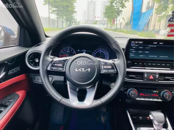 Kia K3 2.0AT 2022 - Hỗ trợ trả góp 70%, xe đẹp, giá tốt