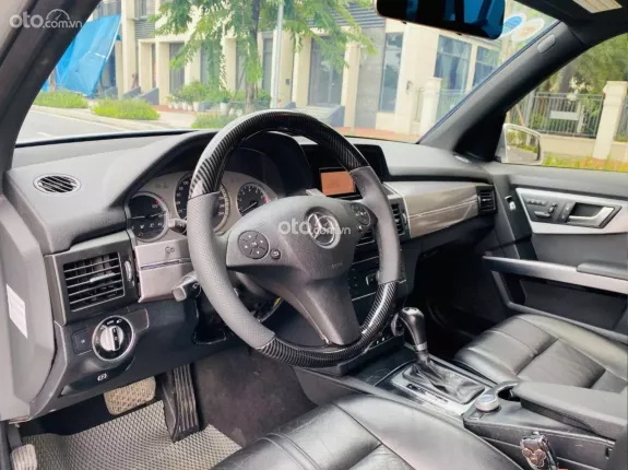 Mercedes-Benz GLK 300 4Matic 2011 - Xe đẹp, hàng hiếm, đã bảo dưỡng đầy đủ, giá tốt