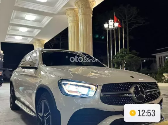 Mercedes-Benz GLC 300 4Matic V1 2022 - E cần bán mercedes glc 300 4matic sx 2022 xe như mới