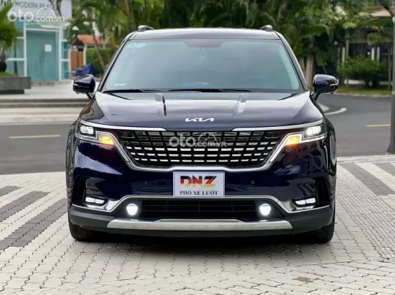 Kia Carnival 2.2D Premium 2023 - Máy Dầu - Xanh nâu siêu đẹp