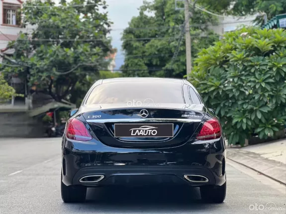 Mercedes-Benz C300 2019 - Siêu đẹp