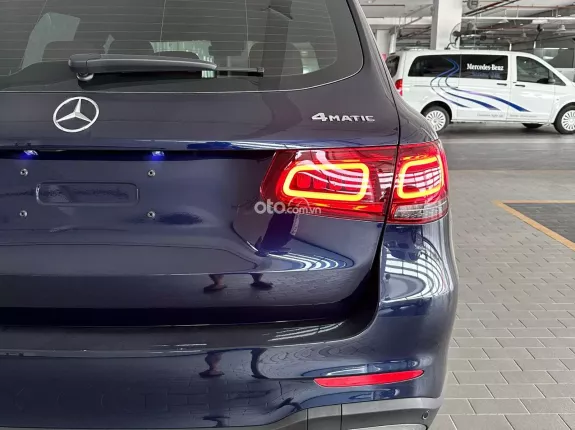 Mercedes-Benz GLC 300 2022 - Tên công ty xuất hoá đơn 1. Ty750