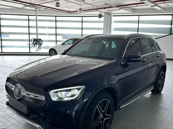 Mercedes-Benz GLC 300 2022 - Tên công ty xuất hoá đơn 1. Ty750