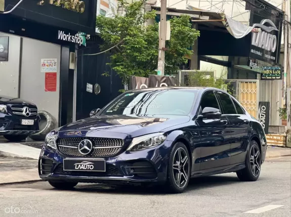 Mercedes-Benz C300 AMG 2019 - Xanh nâu siêu Hiếm