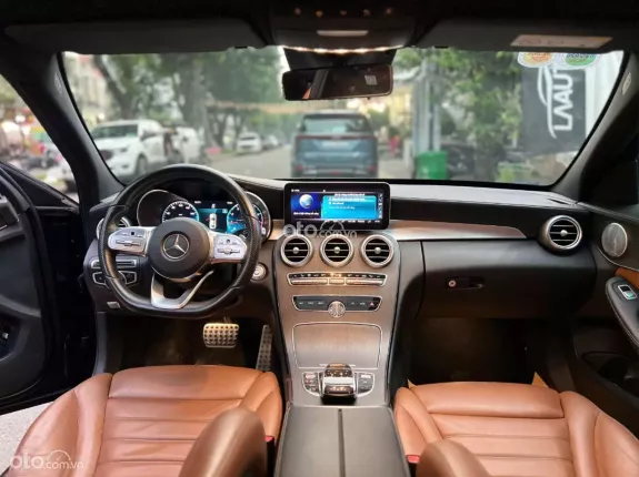 Mercedes-Benz C300 AMG 2019 - Xanh nâu siêu Hiếm