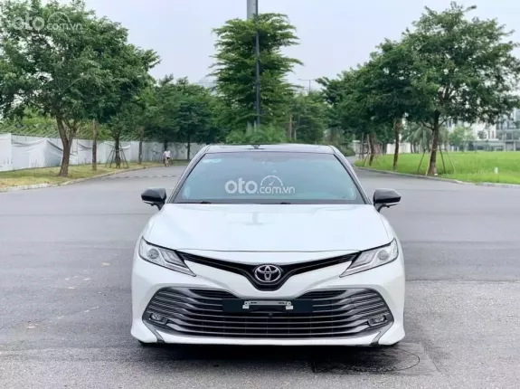 Toyota Camry 2.5Q 2019 - Full lsh