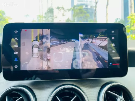 Mercedes-Benz CLA 200 1.6 I4 2014 - Màu Trắng kiểu dáng thể thao giá mềm