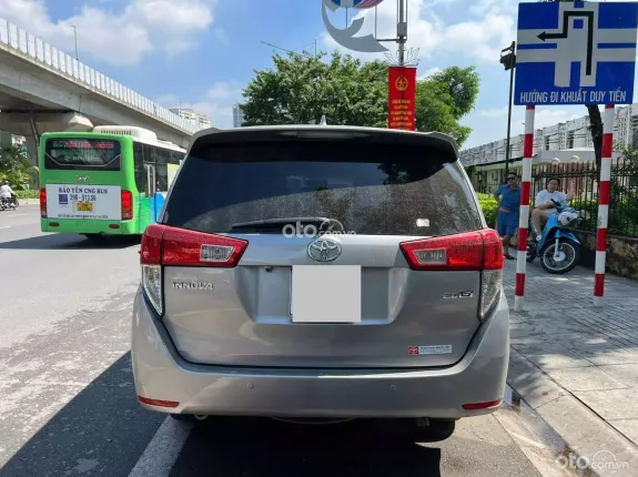 Toyota Innova 2.0E 2017 - Toyota Innova 2.0E 2017