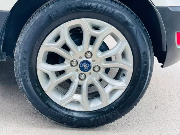 Ford EcoSport Titanium 1.5L AT 2016 - Màu TRẮNG hỗ trợ bank