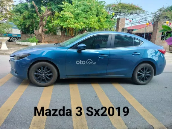 Mazda 3 Sedan 1.5L Luxury 2019 - Xe đẹp không lỗi