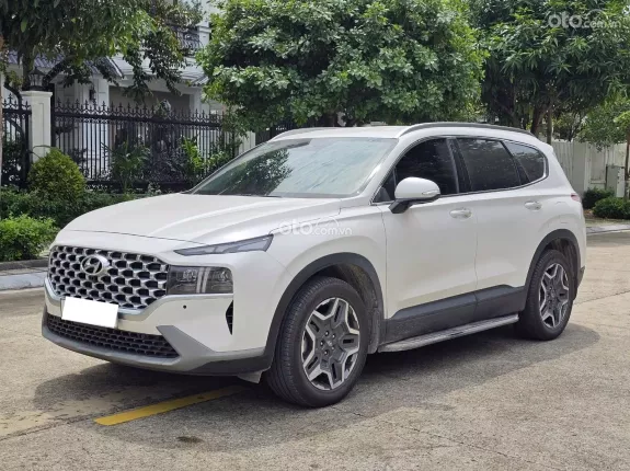 Hyundai Santa Fe 2.4L Xăng Tiêu chuẩn 2023 - Bán xe
