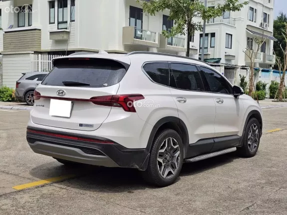 Hyundai Santa Fe 2.4L Xăng Tiêu chuẩn 2023 - Bán xe