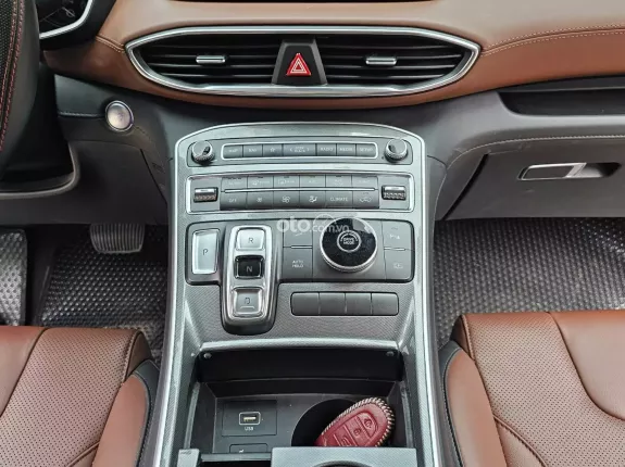 Hyundai Santa Fe 2.4L Xăng Tiêu chuẩn 2023 - Bán xe