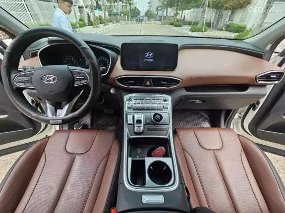 Hyundai Santa Fe 2.4L Xăng Tiêu chuẩn 2023 - Bán xe