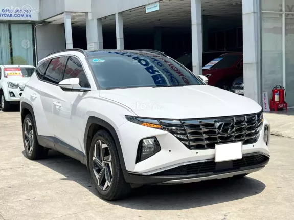 Hyundai Tucson 1.6 Turbo HTRAC 2022 - Bảo dưỡng hãng