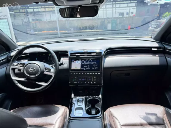 Hyundai Tucson 1.6 Turbo HTRAC 2022 - Bảo dưỡng hãng