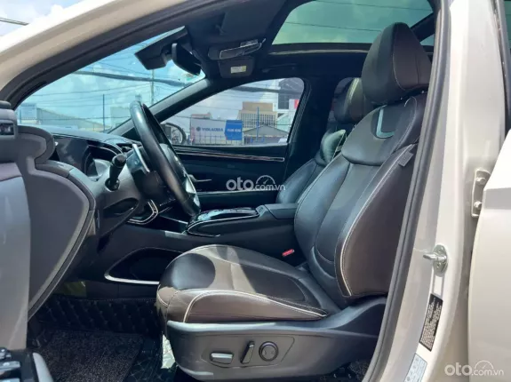 Hyundai Tucson 1.6 Turbo HTRAC 2022 - Bảo dưỡng hãng